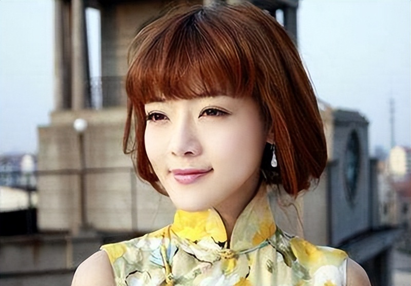 “巴蜀之地”出美人，这10位川妹子女明星，个个国色天香貌美如花