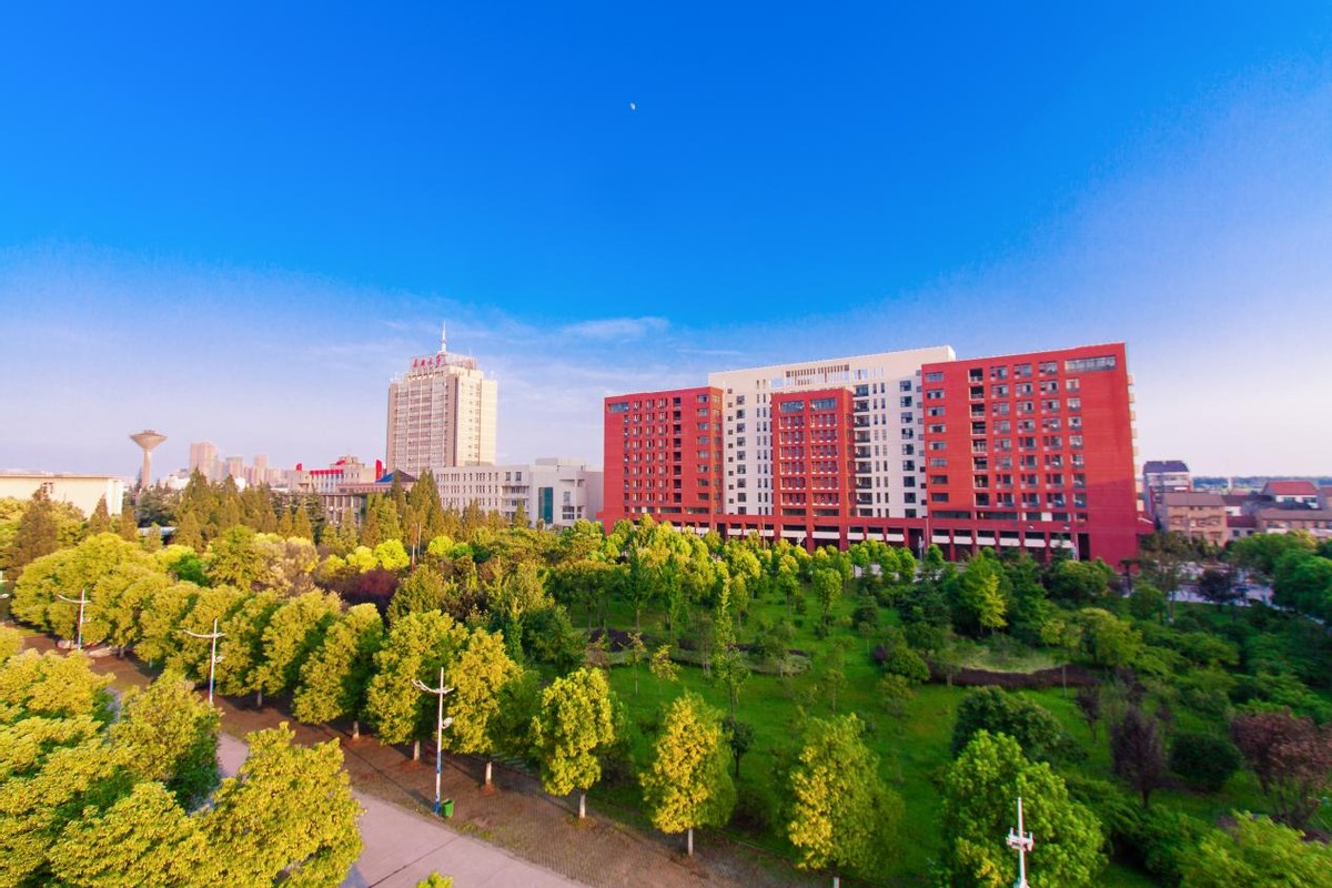 又一大学排名出炉！长江大学位居第72名，今年全国招生8461人