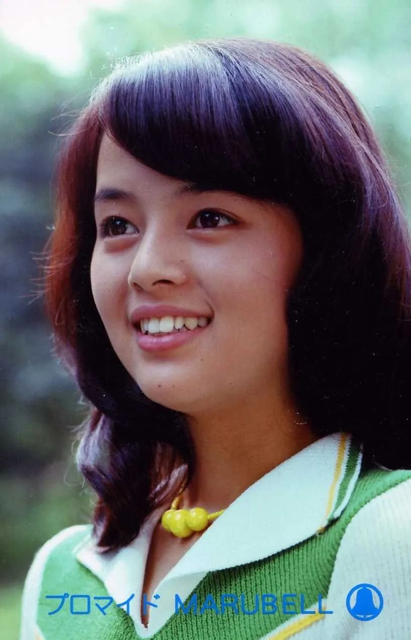 她是昭和顶级美人，美貌惊为天人！63岁至今未婚，优雅爆棚