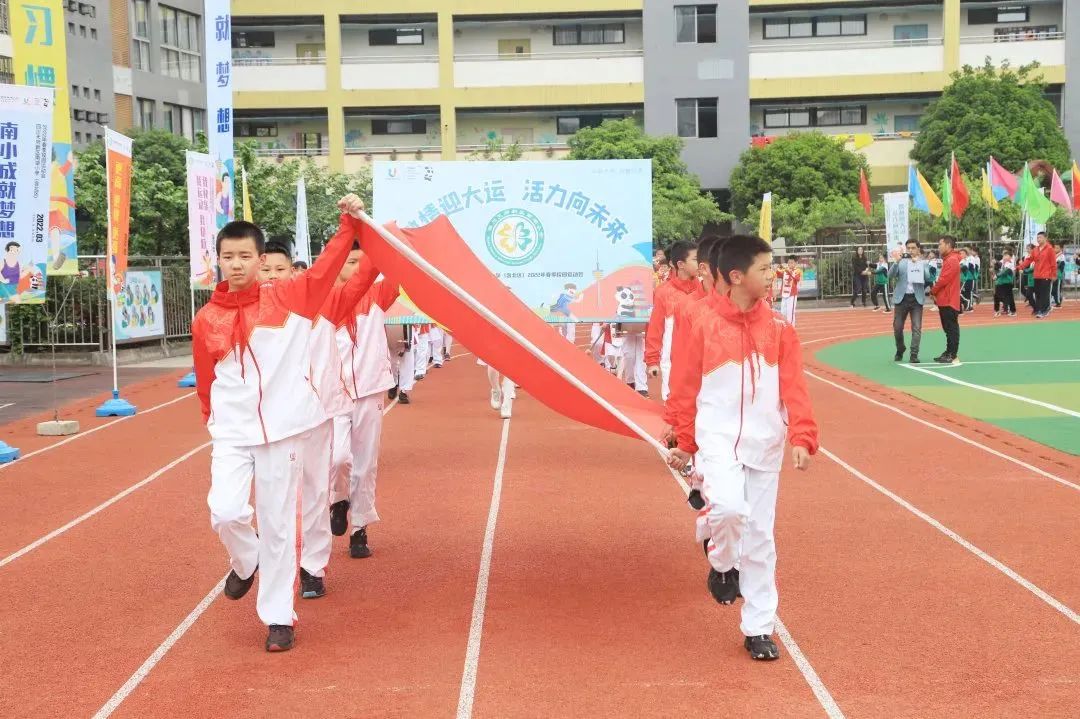 与你分享，我在四川天府新区南湖小学的精彩校园生活