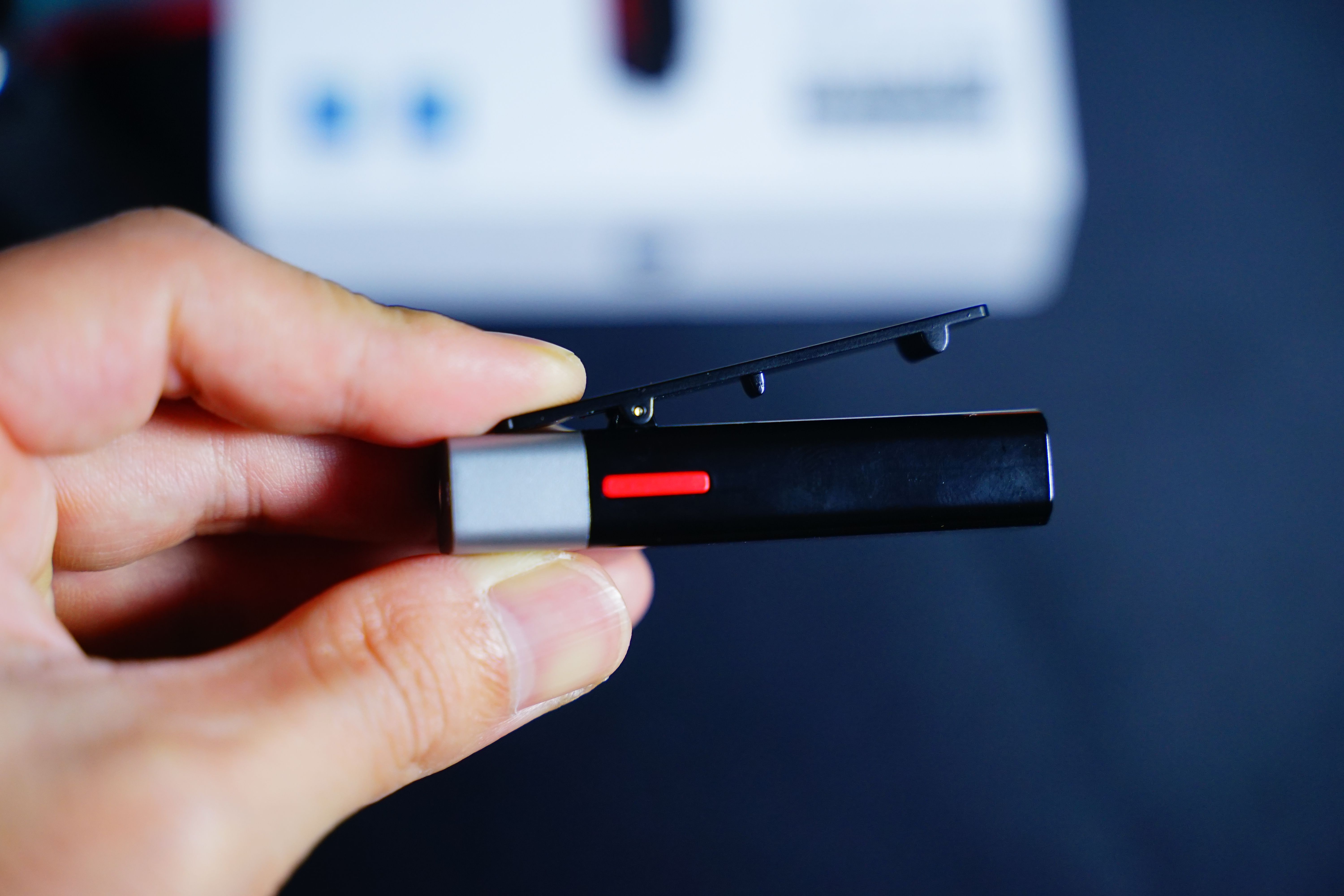 塞宾智能蓝牙麦克风，各国语言皆可译中字，简直是vlog神器