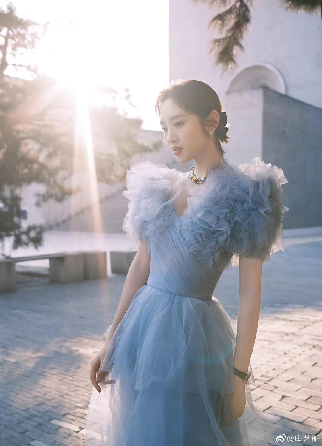 赵丽颖、杨颖、唐艺昕最好看的礼服合集，美若天仙，令人如痴如醉