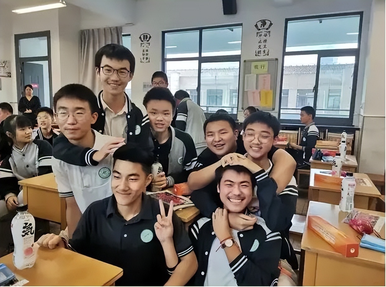 不用中考也能上高中！北京这两地已经开始进行试点，家长万分期待