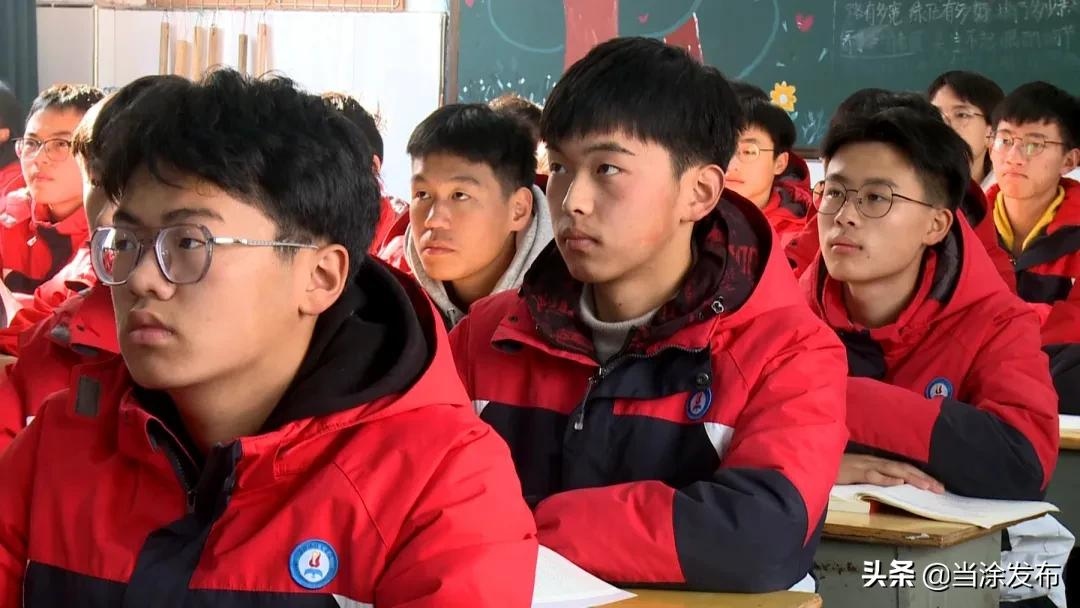 当涂:健全困难学生资助制度 保障贫困学生安心就学