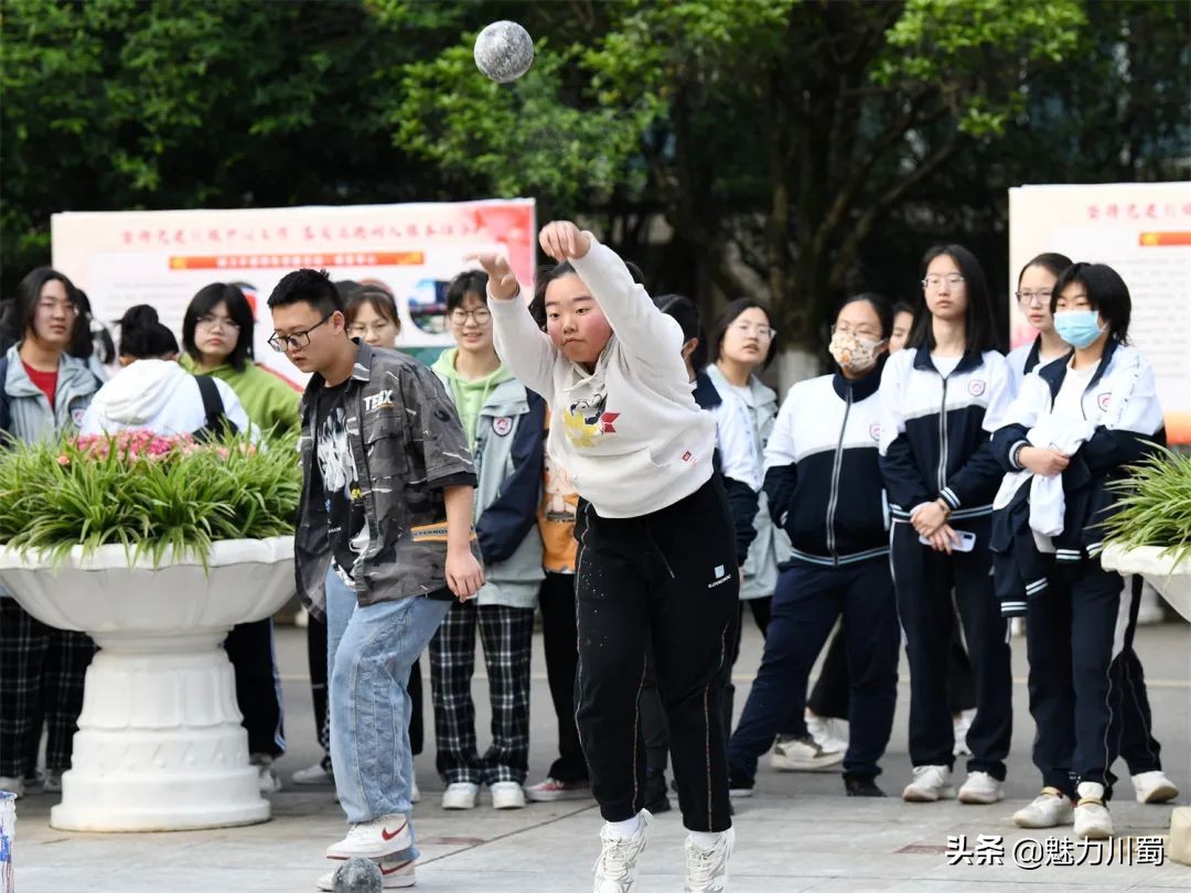 绵阳南山中学2022年春季田径运动会(图28)