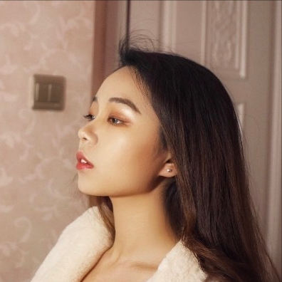 有哪些适合大学生新手的平价好用眼影盘？