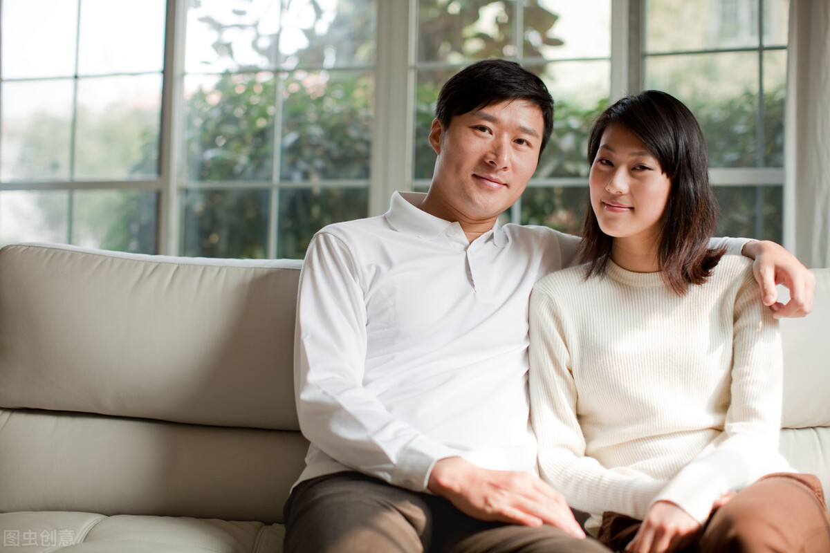 丈夫打赏主播的钱，离婚时配偶可以主张追回吗？