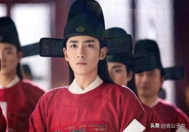 穿红衣古装帅成神的7位男星，有人气质冷艳，有人被请求焊在身上