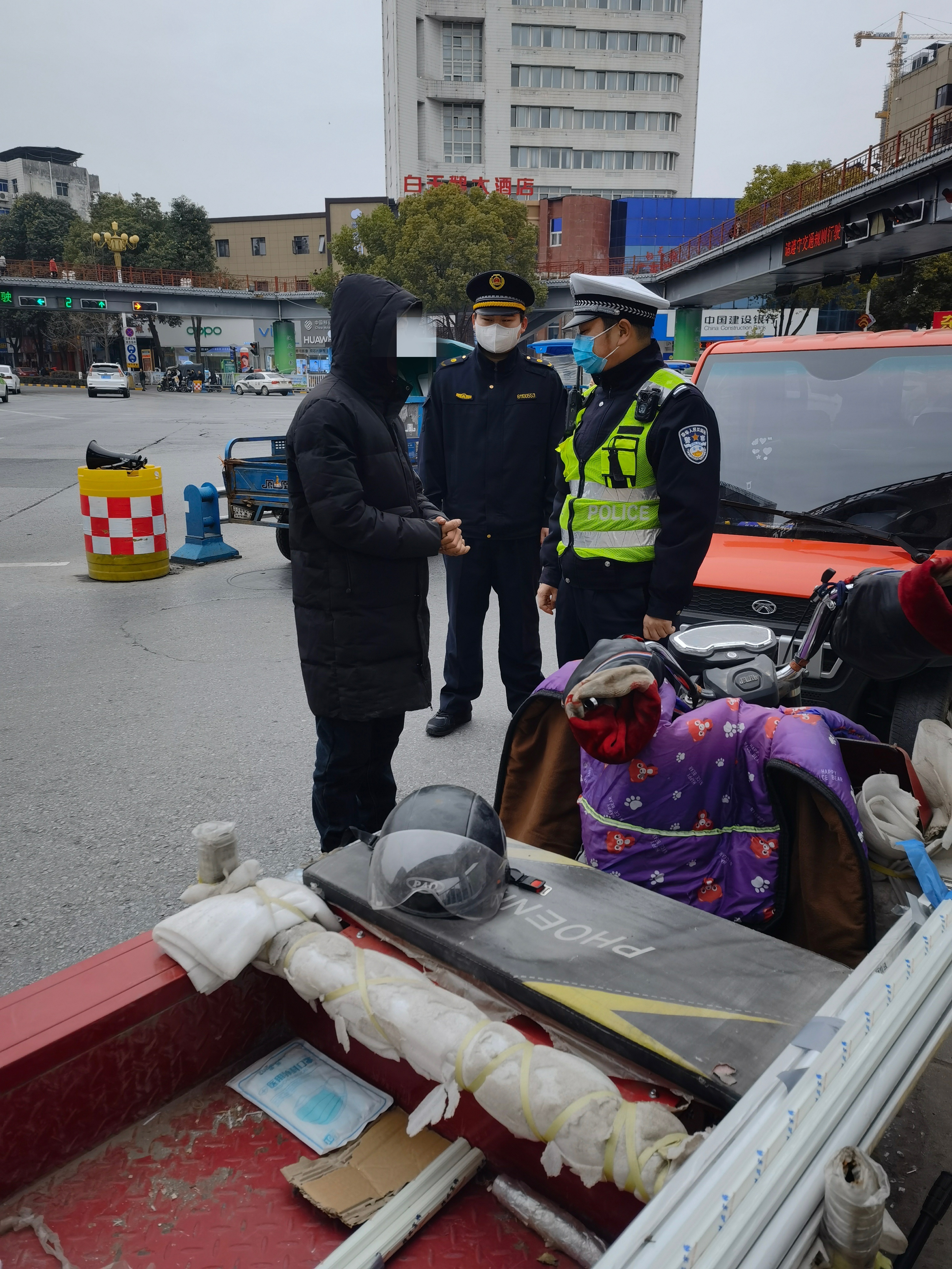 汉中开展交通秩序大提升联合执法集中统一行动