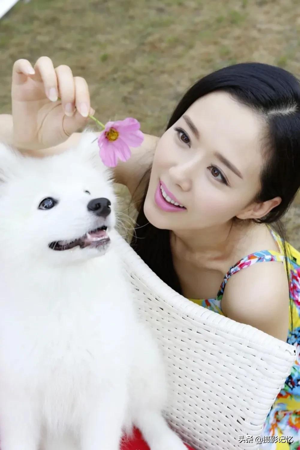 颜丹晨：亲密无间