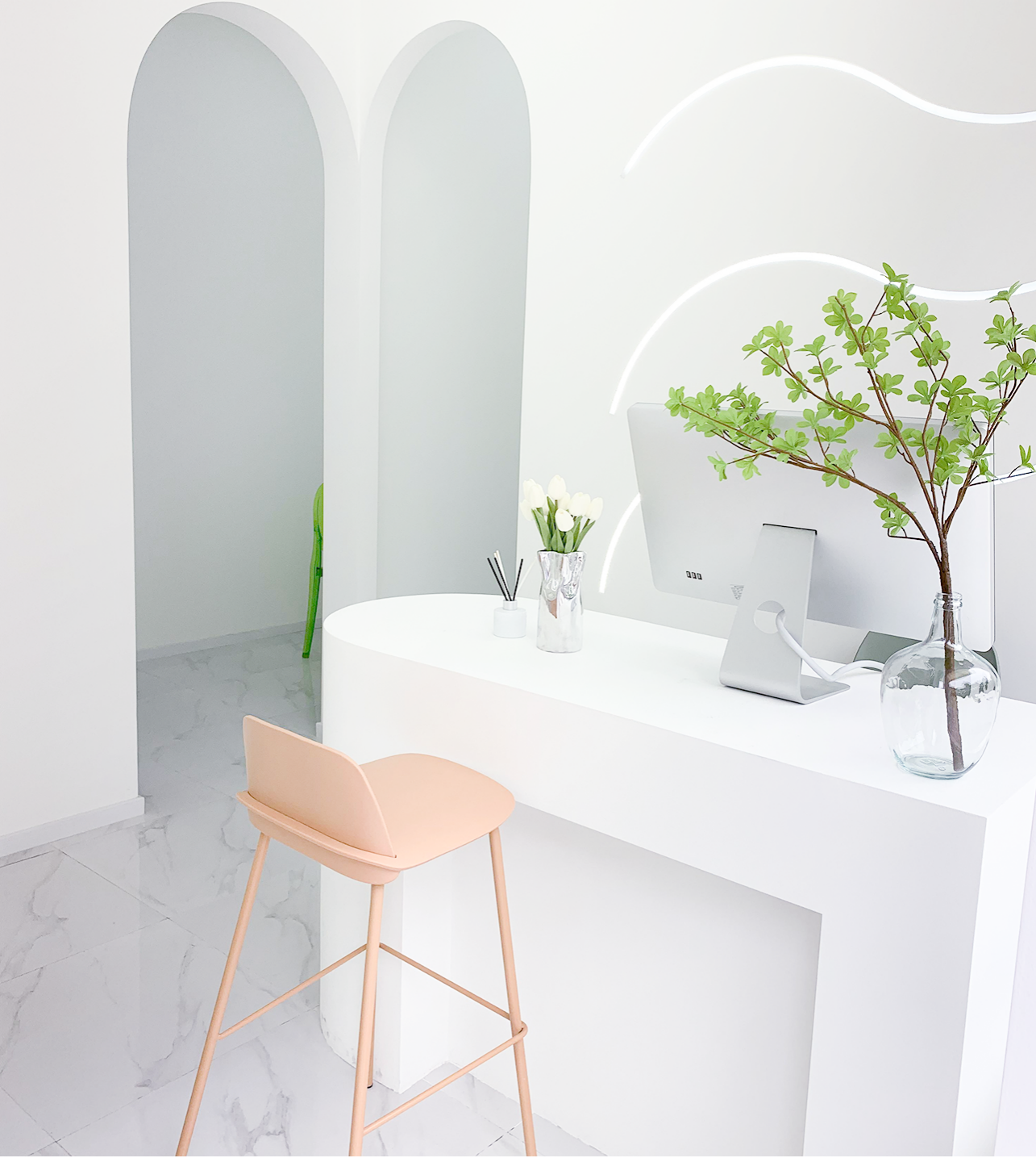 芳香世家美容院流量密码之简约而不简单的装修设计