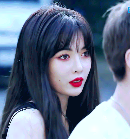 程潇、迪丽热巴、倪妮、IU 泫雅、杨紫教你如何克服“发际线后移”