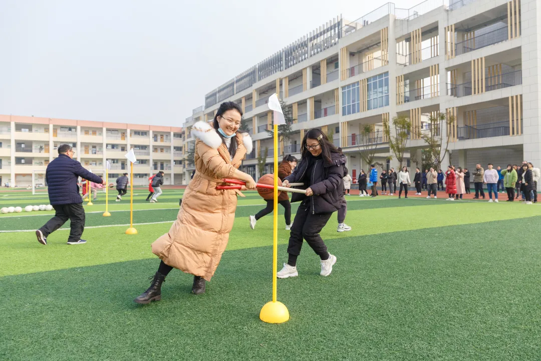荟英筑梦 赶考新征程——天府新区籍田小学第四届教职工运动会