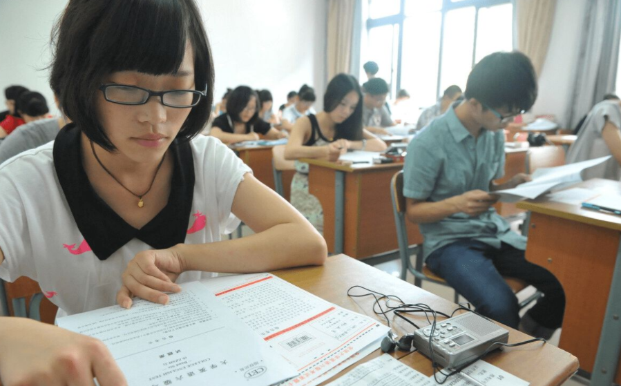 英语四六级成绩公布，及格线到底是425还是426？英语老师给出答案