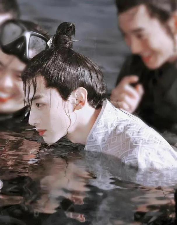 《长风渡》开机，男二真的换了