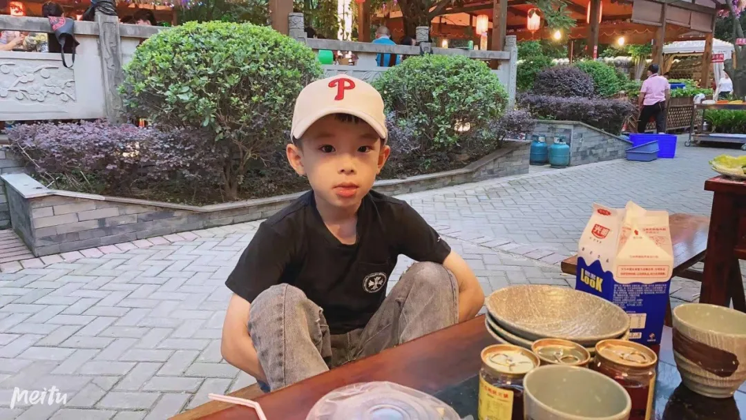 中和小学小浪花广播站《语文之声》栏目第十八