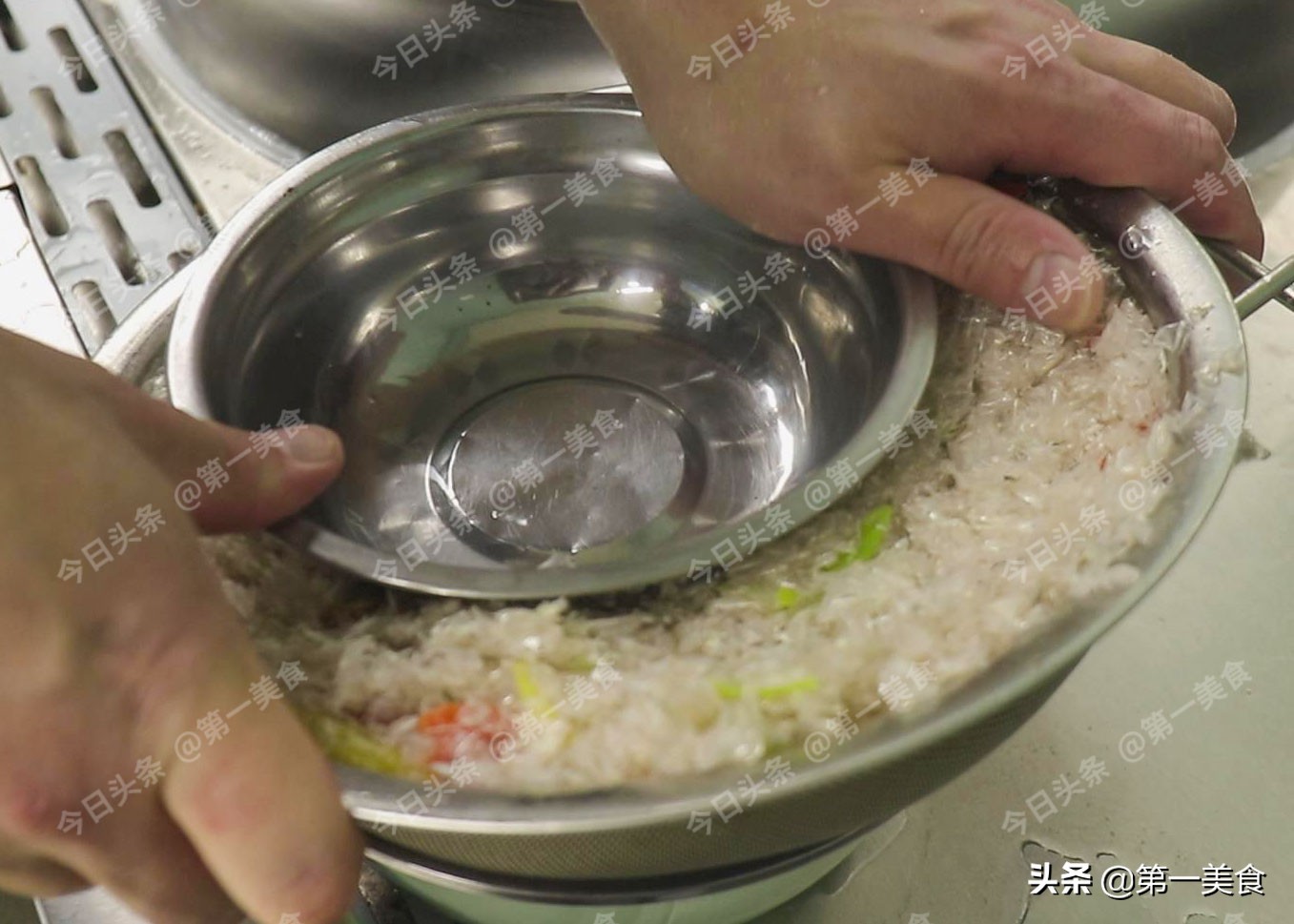 过年不用忙，4道菜提前准备好，来客随便切一下，上桌就是大菜