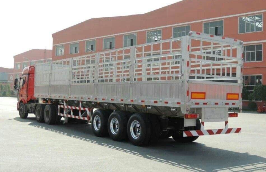 鋁合金半掛車在國內(nèi)是否適用？鋁合金半掛車值不值得買？