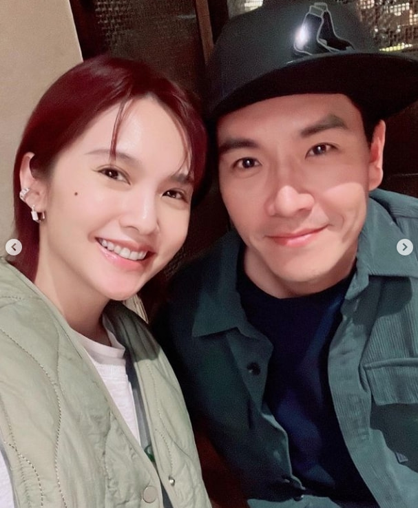 爷青回！杨丞琳贺军翔王传一时隔十五年再同框，杨丞琳被老友催生