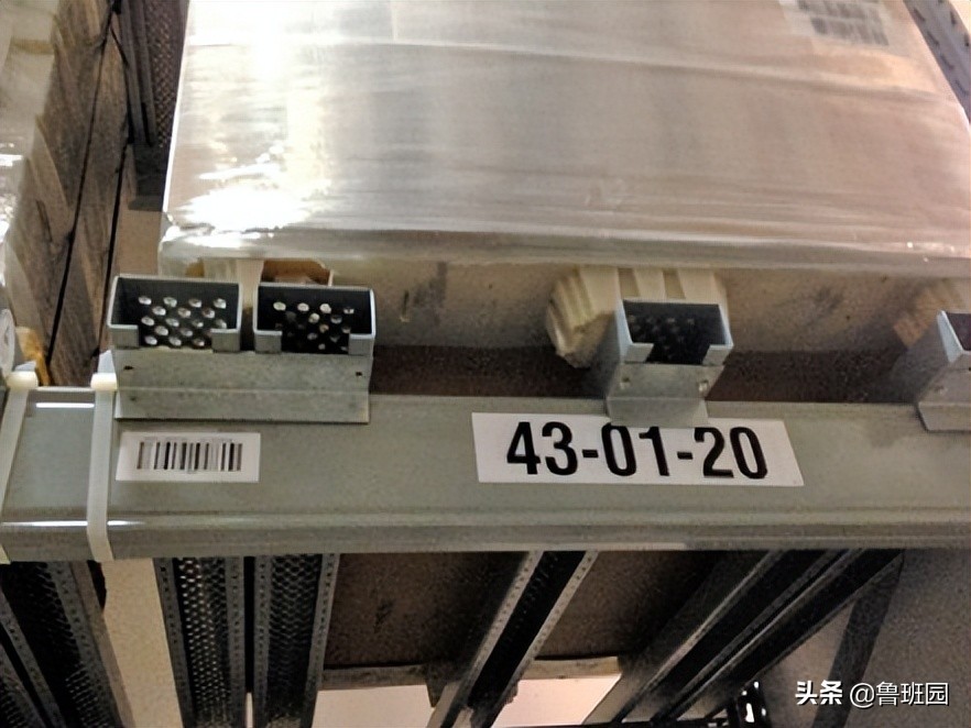 家具的物流和仓储，离不开小小托盘和背后的先进技术