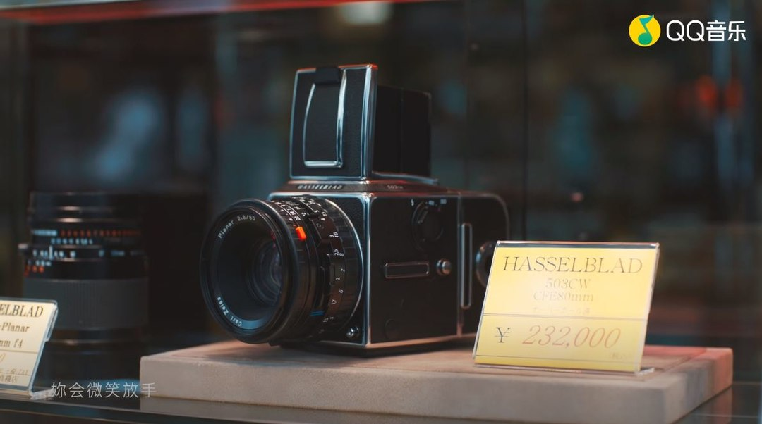 除了新专一天能卖1.5亿，「顶流」周杰伦还带火了哪些好物？