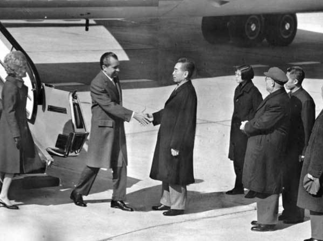 ���������״ηû�ϸ�ڣ���۲������죬�������Ͻ������������̶�