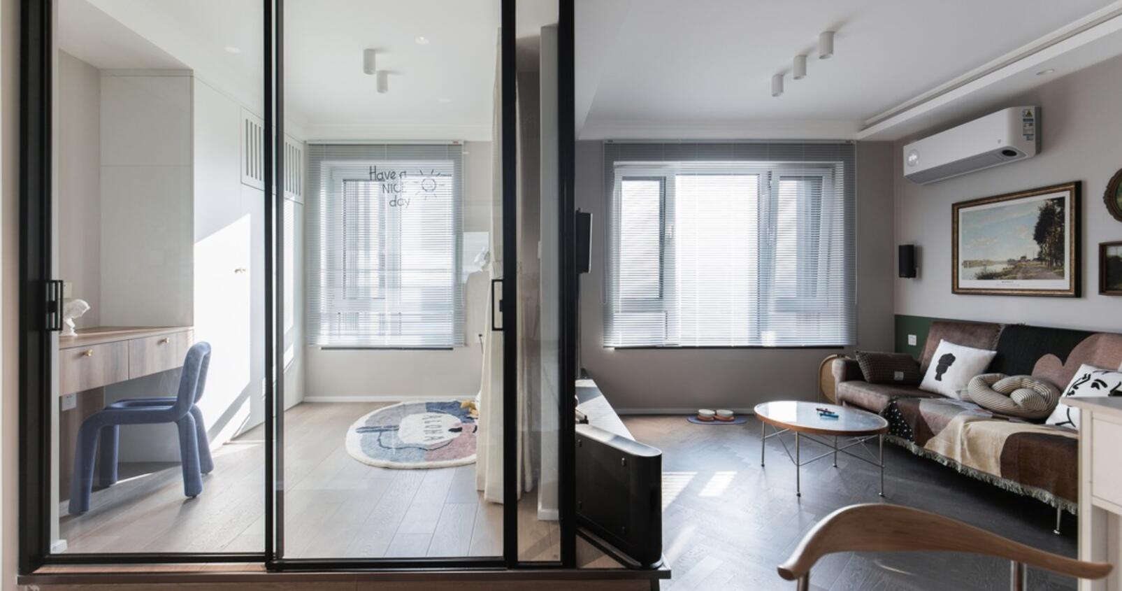 她60㎡小家，称为“装修指南”都不为过，全屋应有尽有，还特宽敞