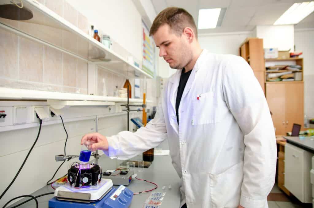 化学家提出了净化生产用水的新方法