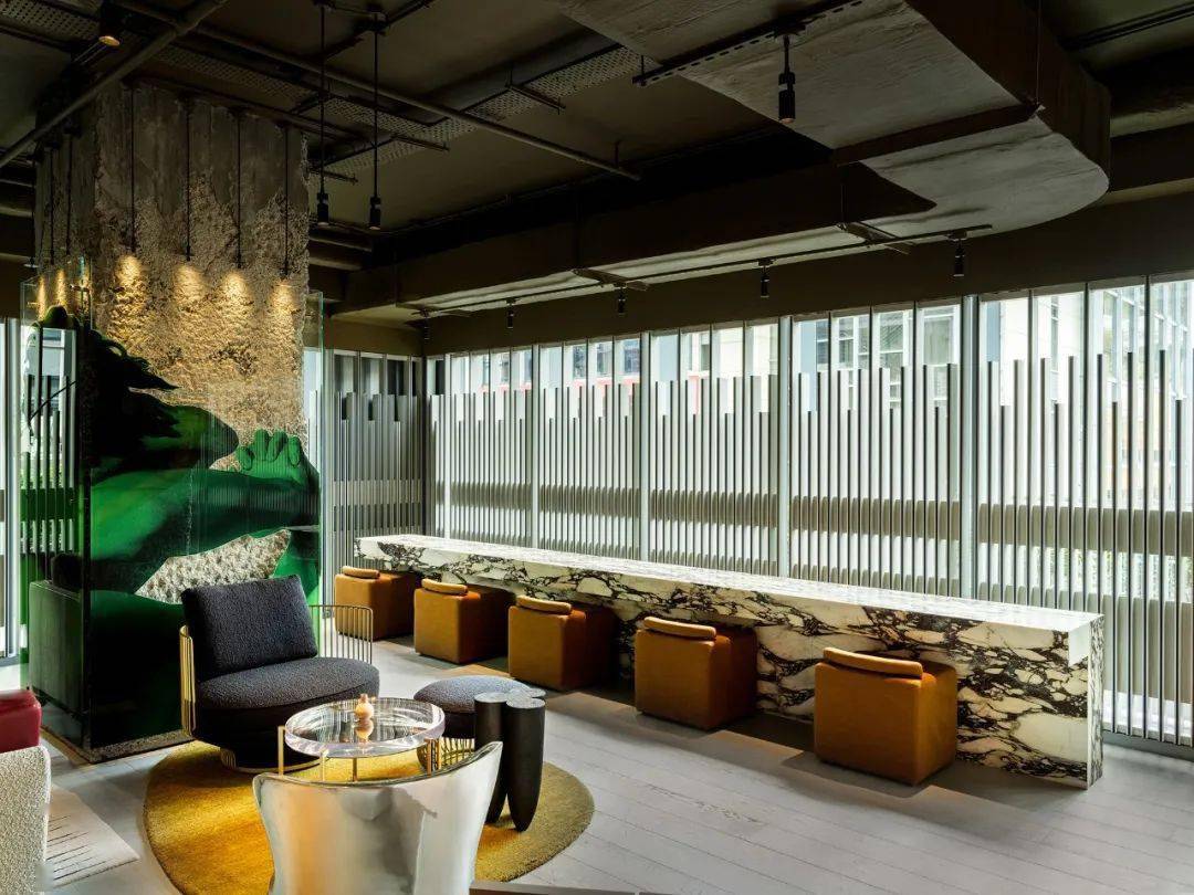 29次提名奥斯卡的张叔平，横跨电影美术、服装、室内的设计奇才