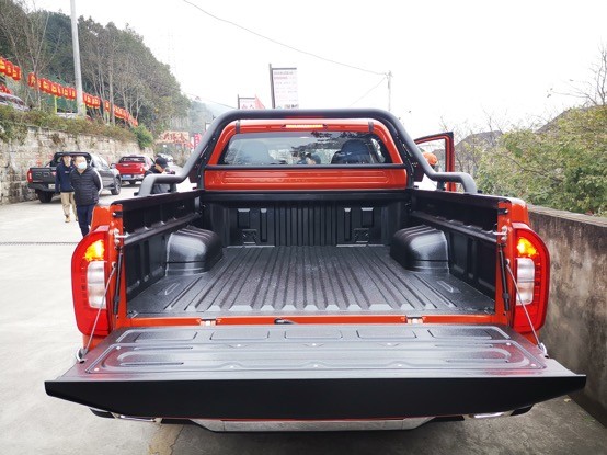 試駕福田馭炮大將軍：皮卡界的新秀，能否俘獲年輕人的心？