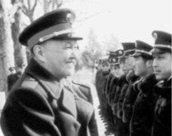 86年洪学智访美，受“邀”到美国办公，洪学智：我还没有毕业证呐