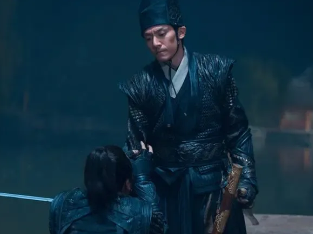 穿飞鱼服我只服这11位男星！穿上后个个化身为万人迷，霸气侧漏