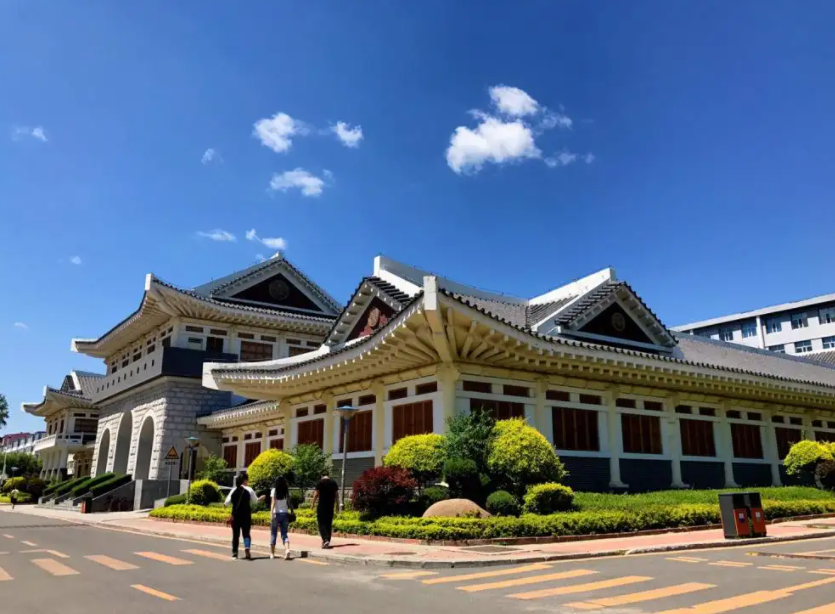 分数不是很高，又想读211，推荐这5所大学，就业升学好