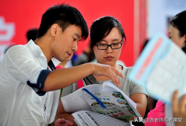 财经院校招生分数“虚高”，值得报考吗？不可否认财经专业就业好