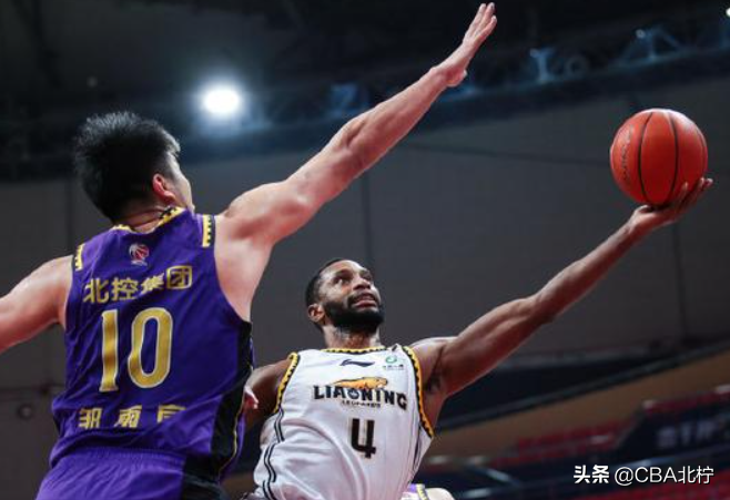 cba打辽宁哪个队伍好(CBA三消息：辽宁外援效率第一，易建联当选MVP，萨林杰成为周最佳)