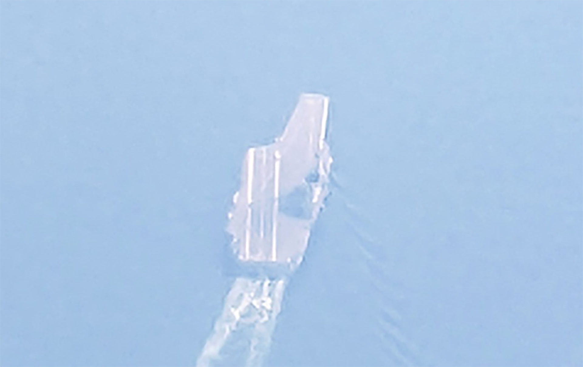 台媒稱解放軍山東號航空母艦今悄悄通過金門外海