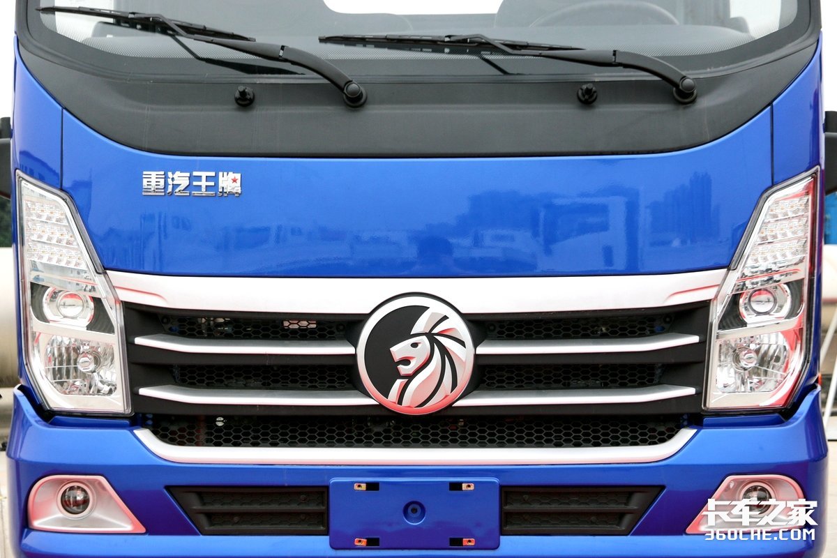 搭载2.5L国六柴油机，重汽王牌瑞狮轻卡还能吼起来吗？