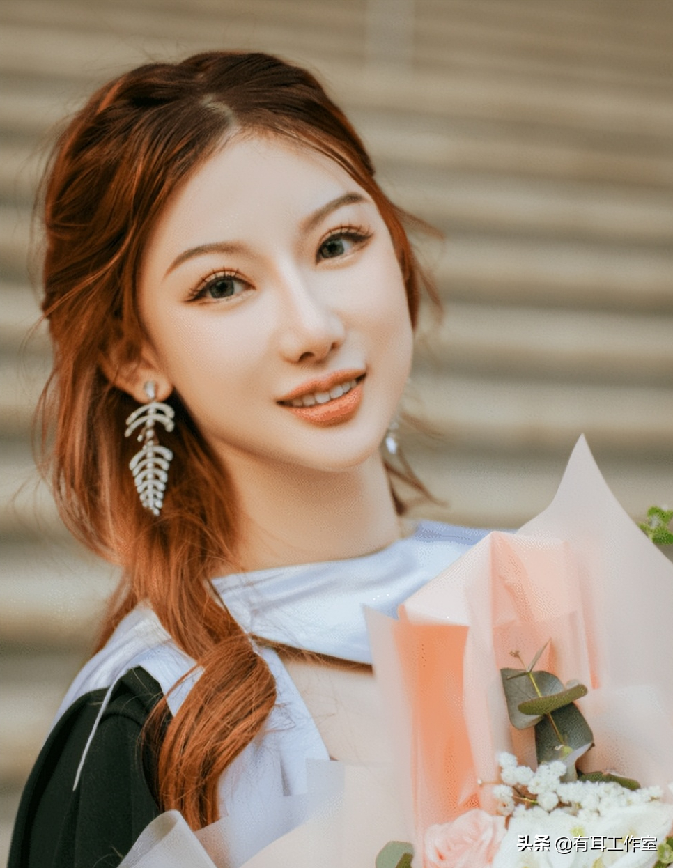 19岁女生花百万整容成“刘亦菲”，连名字也高仿，现在如何？