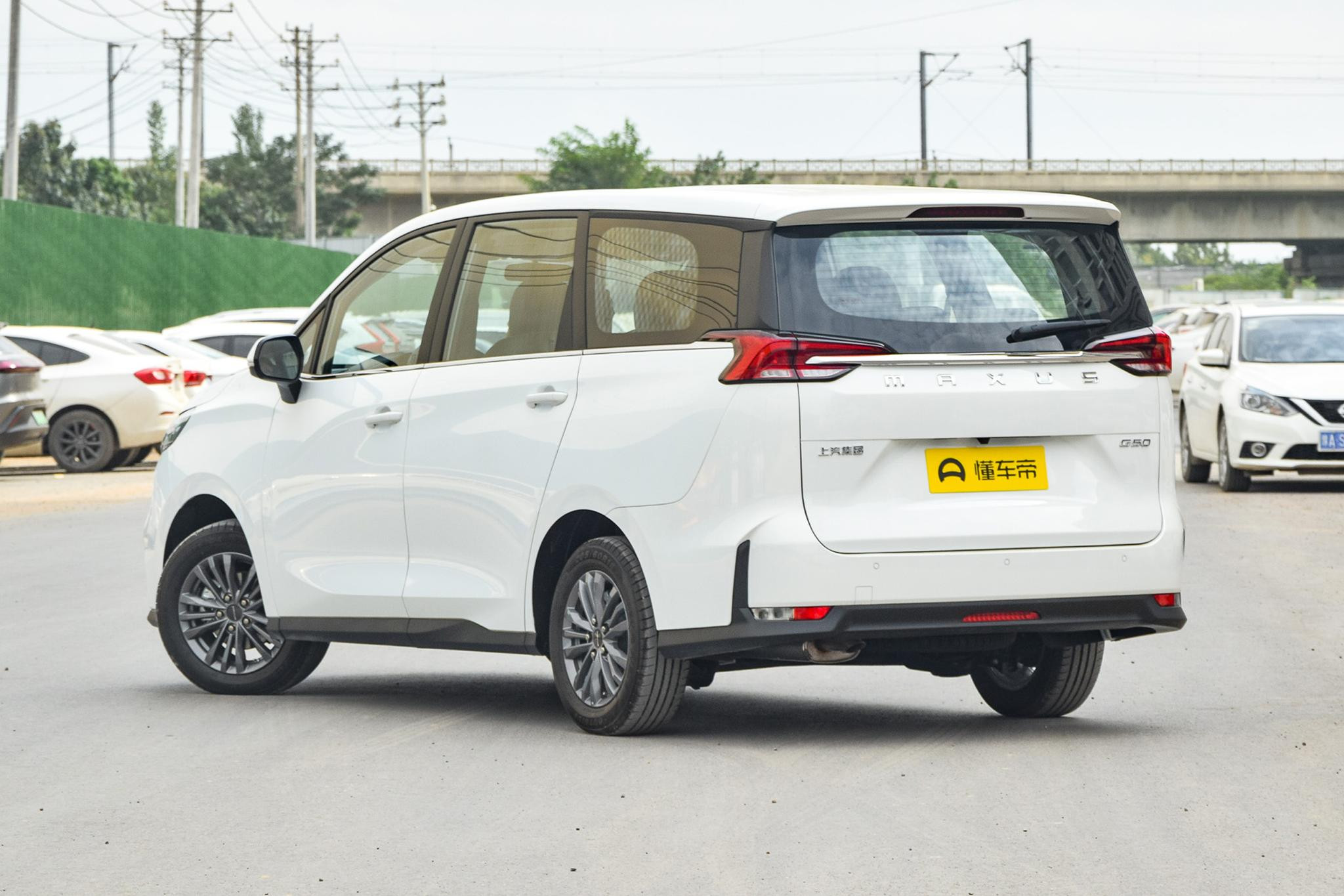 2022款上汽大通MAXUS G50上市，搭载1.5T发动机，起售价8.78万元