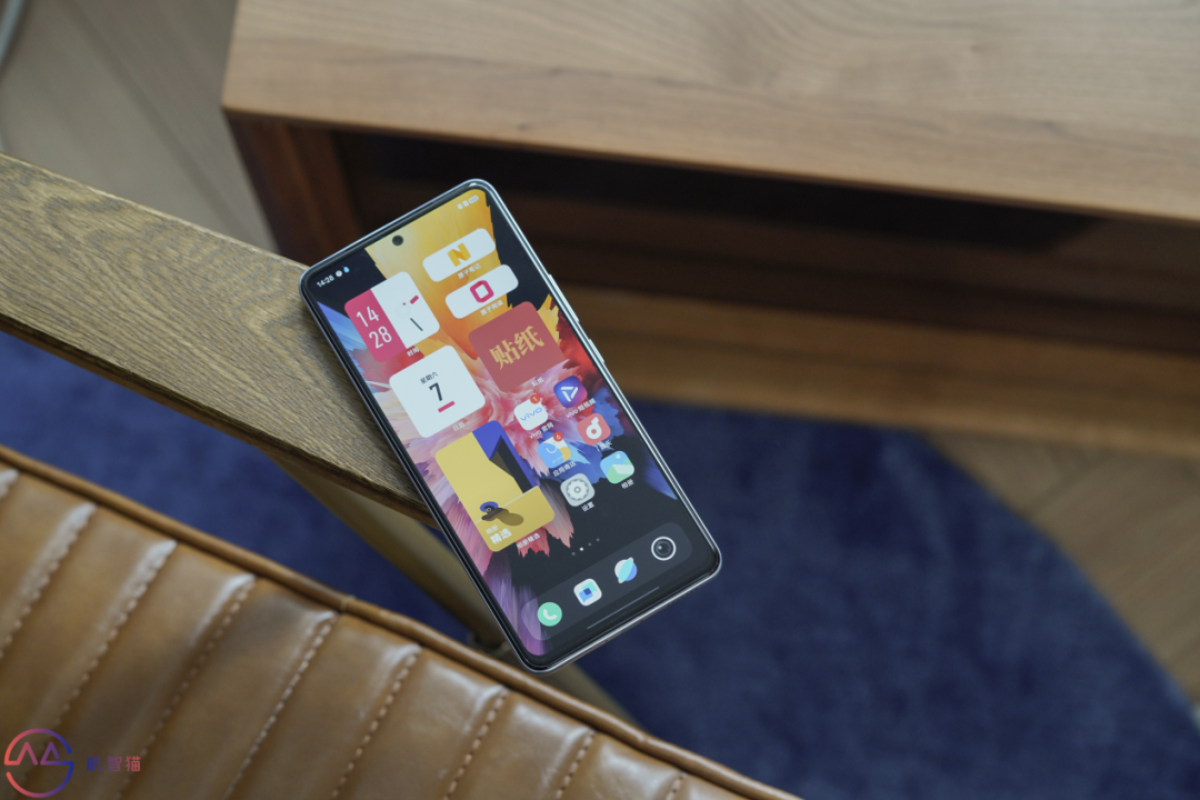 iQOO Neo6 SE测评：砍配置，不砍体验