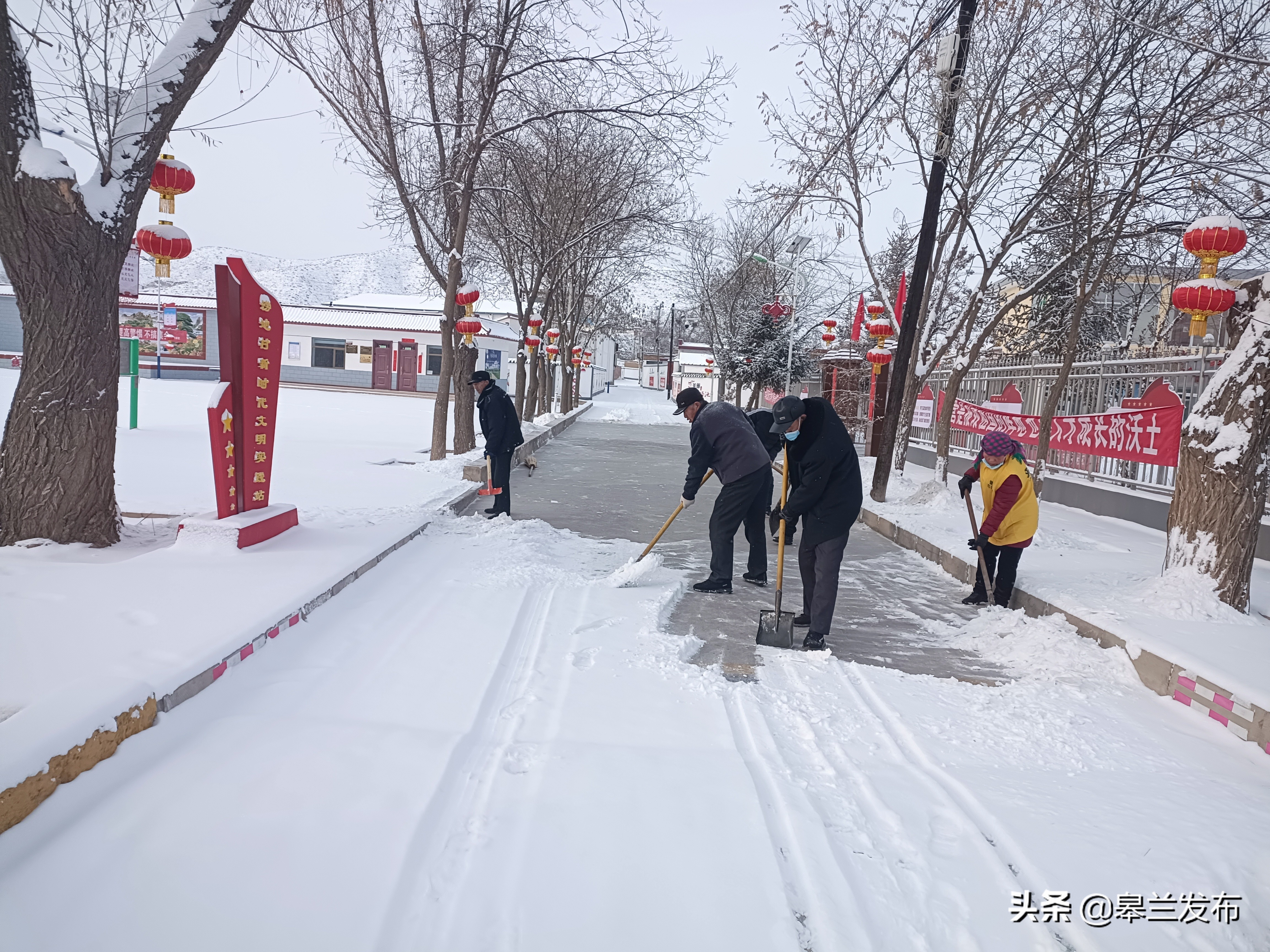 �����ɲ�Ⱥ�������� ��������ѩ����ģʽ��