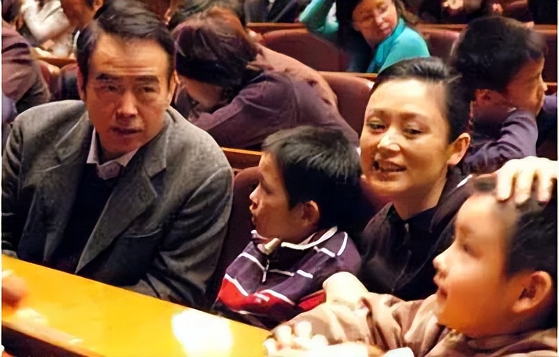 同样是嫁给名导，把陈婷、蒋雯丽、陶虹放在一起差距一目了然