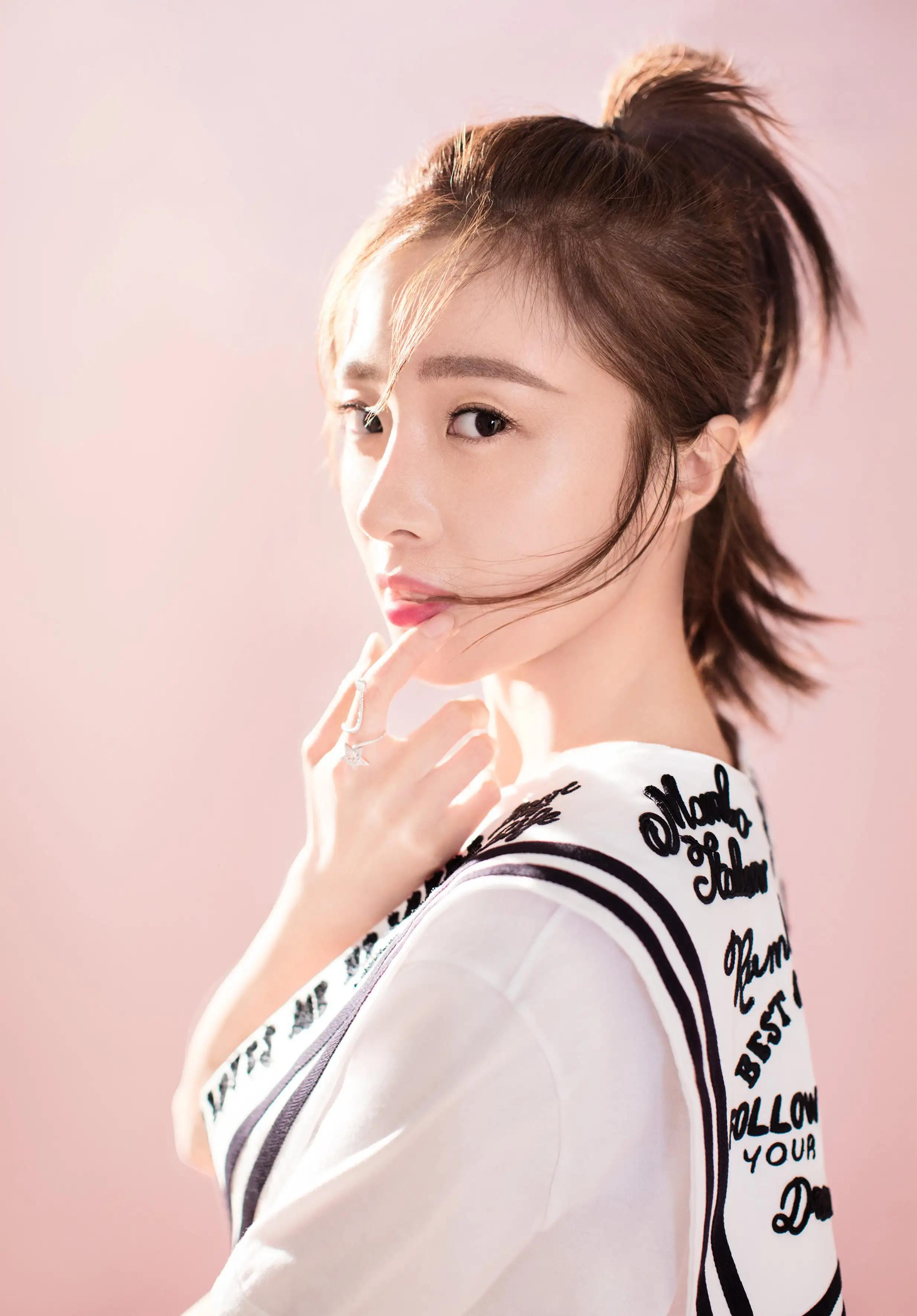 胡冰卿绝美照片