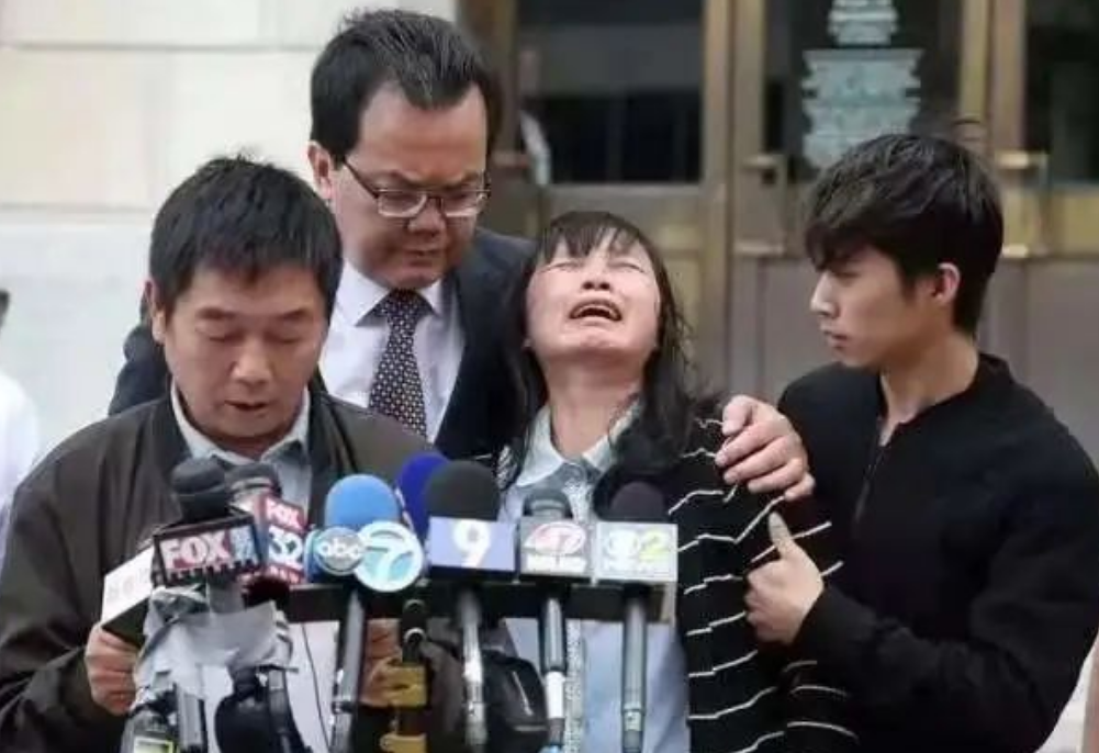 章莹颖赴美惨遭杀害，4年过去尸骨仍下落不明，父母至今没放弃