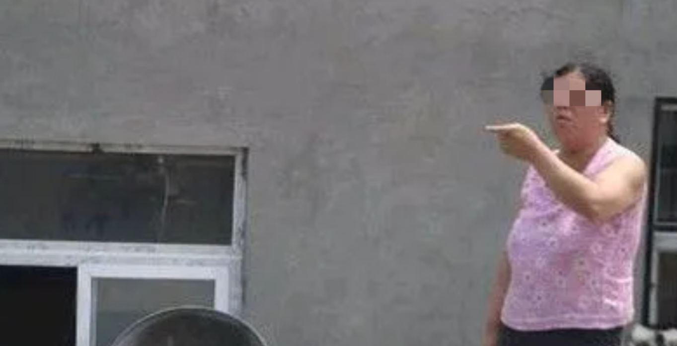 陕西女工人封慧的波折婚后生活