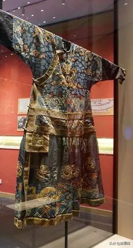 真实龙袍图片(蟒袍) - 赤虎壹号