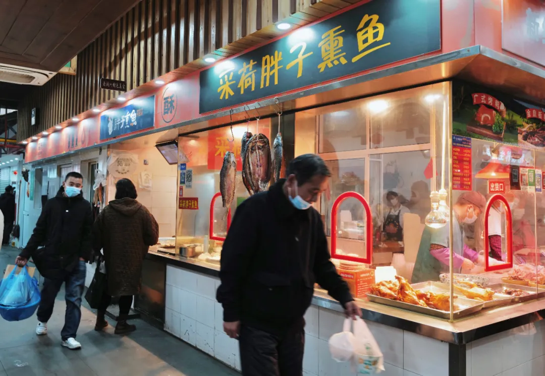 没想到有一天，在菜场被馋哭
