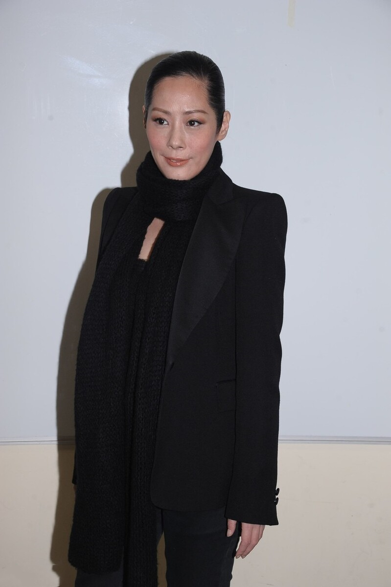 红得快，沉得也快，这7位“风光不再”的歌手，有人太可惜了