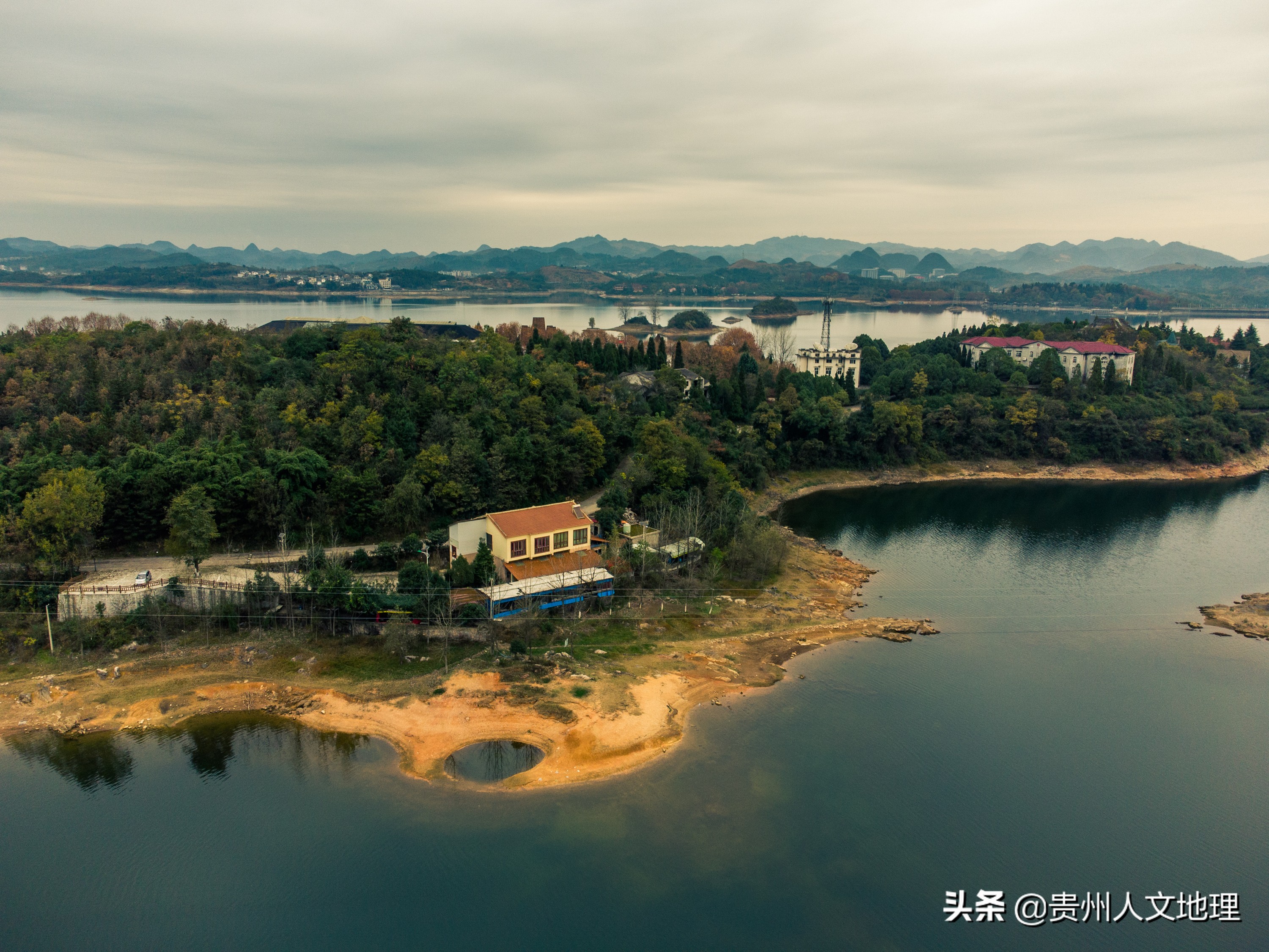 红枫湖风景区旅游攻略(红枫湖风景区旅游攻略图)