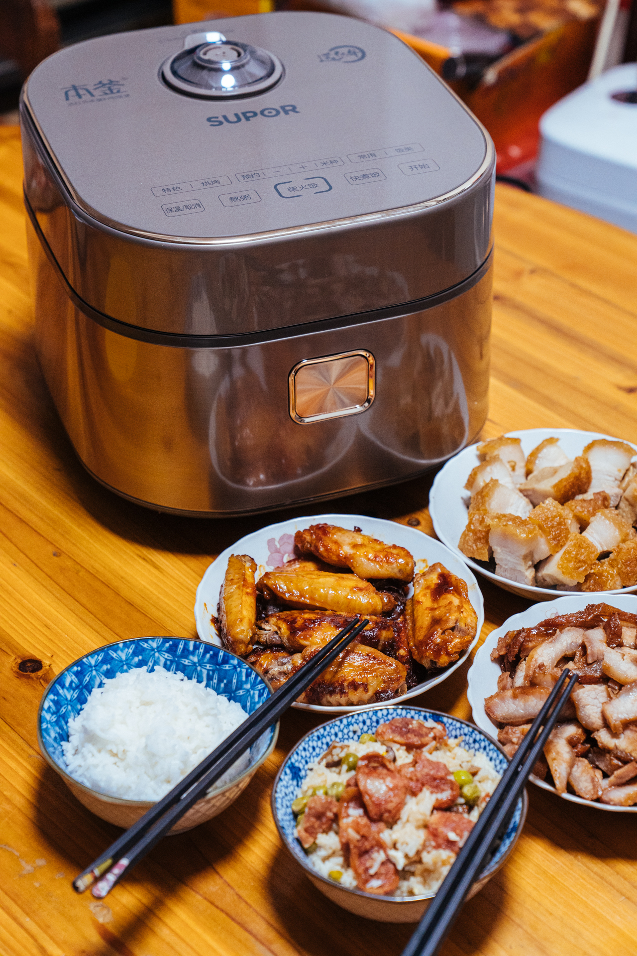 选电饭煲全方位攻略，想做出好吃的米饭，到底是买国产还是进口？